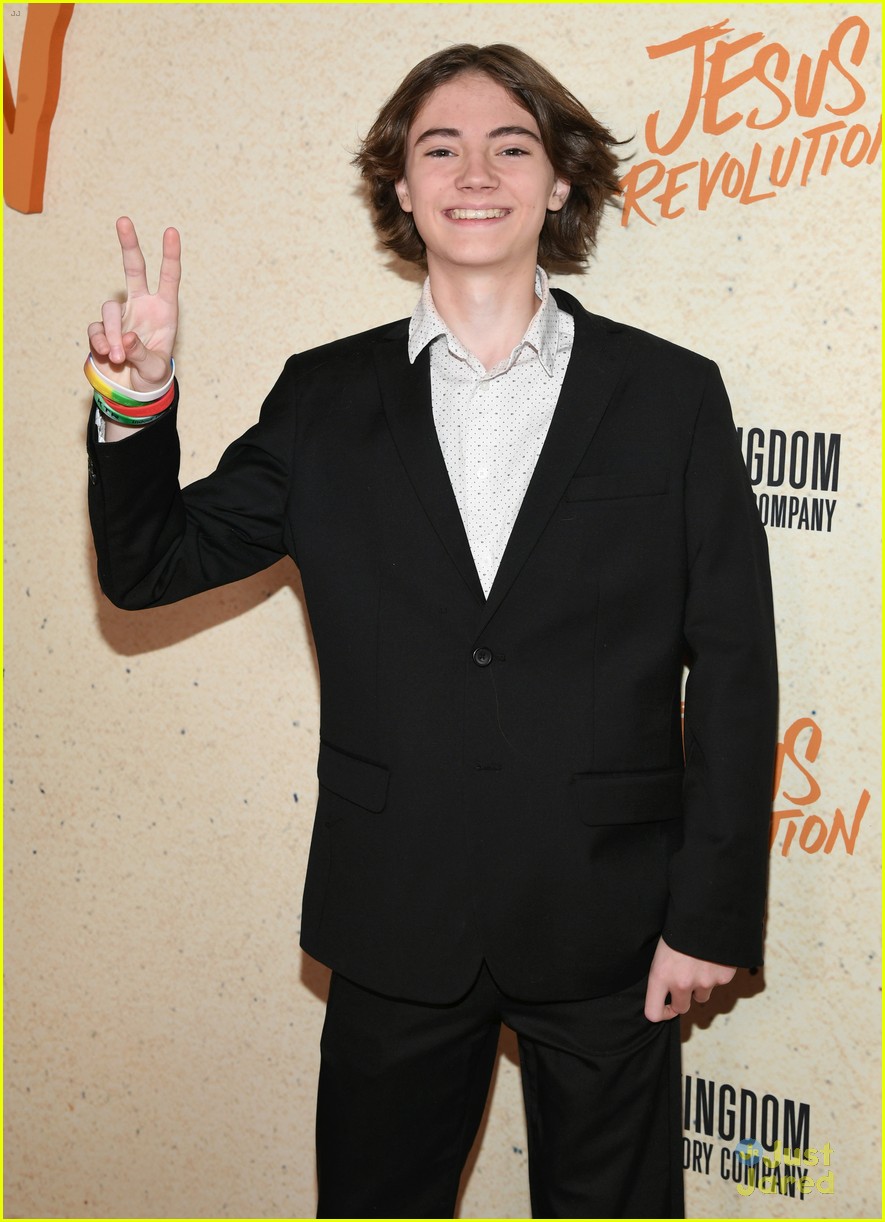 Joel Courtney Premieres New Movie 'Jesus Revolution' with Wife Mia
