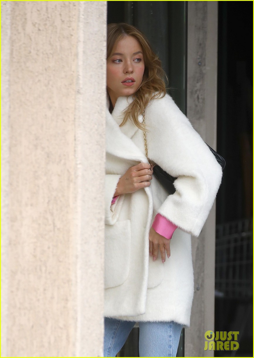Sydney Sweeney Starts Filming Top Secret Project in Two Chic Looks in Australia