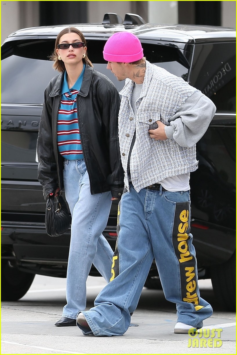 Hailey & Justin Bieber Step Out To Run Errands After Attending An Oscar Party Together