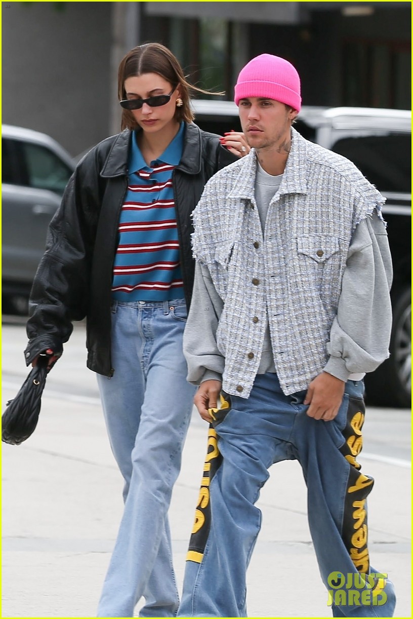 Hailey & Justin Bieber Step Out To Run Errands After Attending An Oscar Party Together