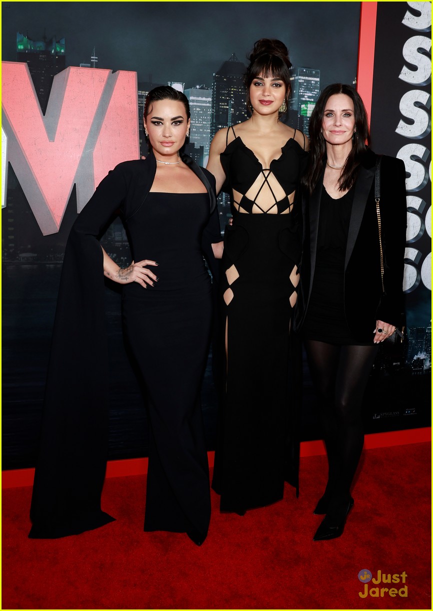 Jenna Ortega, Melissa Barrera & Jasmin Savoy Brown Premiere New Movie 'Scream VI'
