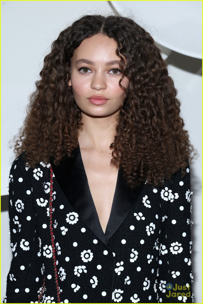 Jennie, Nico Parker & Whitney Peak Attend Chanel Fashion Show in Paris