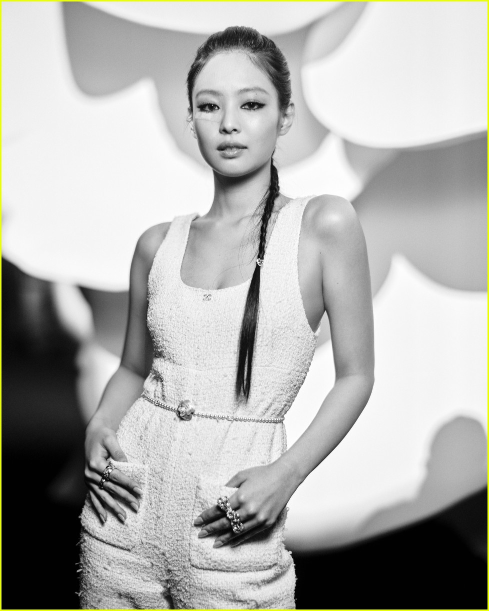 Jennie, Nico Parker & Whitney Peak Attend Chanel Fashion Show in Paris