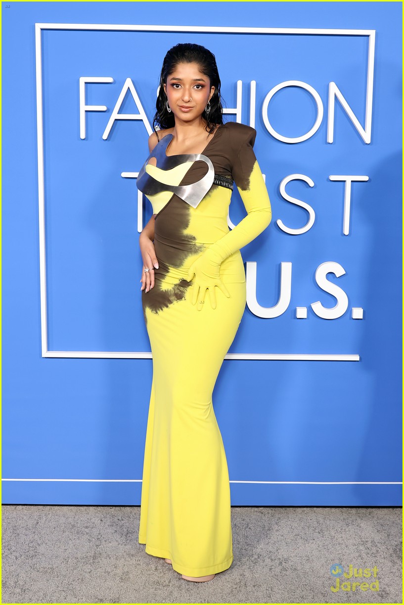 Kiernan Shipka & Gavin Leatherwood Have Mini 'Sabrina' Reunion at Fashion Trust Awards