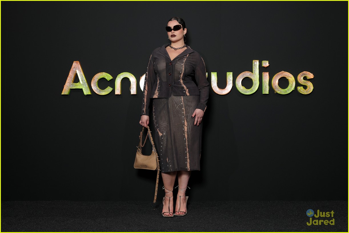 Maddie Ziegler Blocks Her Eyebrows for Acne Studios Fashion Show with Barbie Ferreira & Yasmin Finney