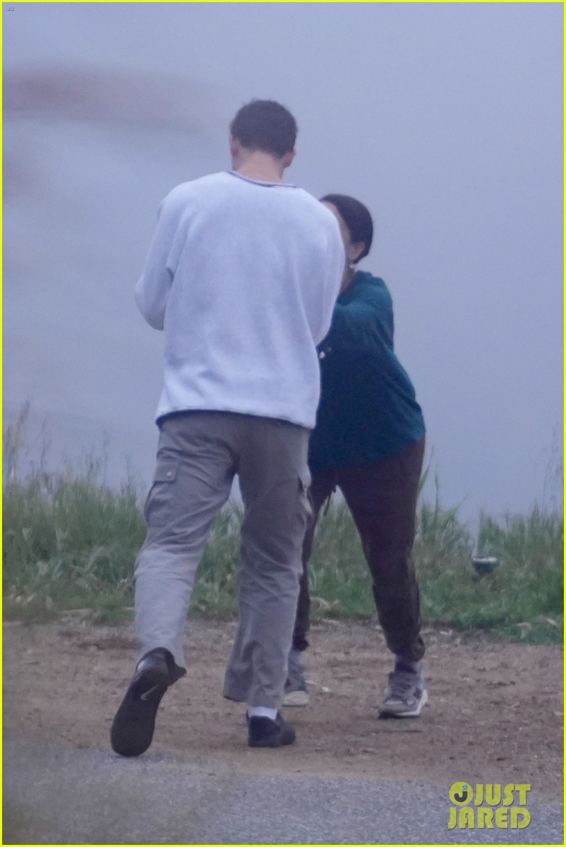 Shawn Mendes Goes For A Morning Hike With Dr. Jocelyne Miranda Ahead of Oscar Party
