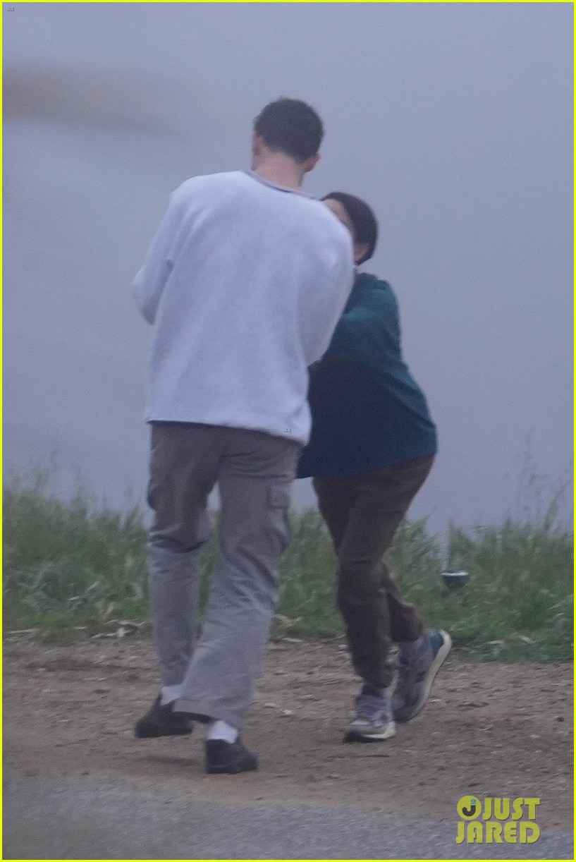 Shawn Mendes Goes For A Morning Hike With Dr. Jocelyne Miranda Ahead of Oscar Party