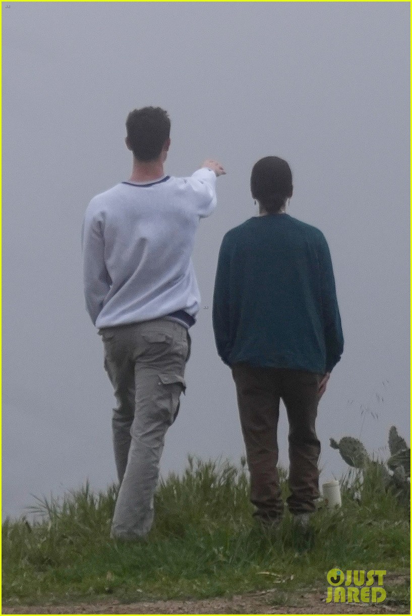 Shawn Mendes Goes For A Morning Hike With Dr. Jocelyne Miranda Ahead of Oscar Party
