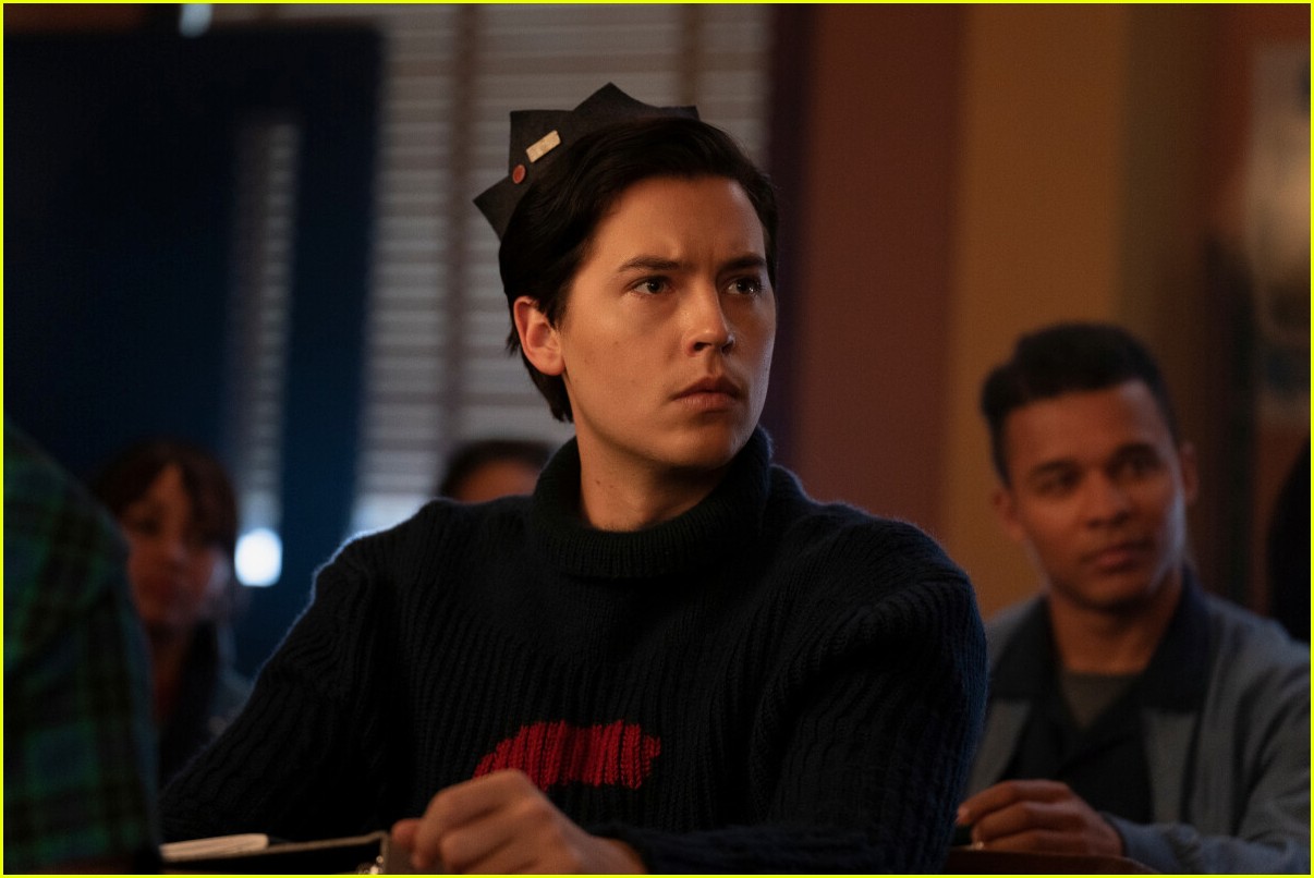 New 'Riverdale' Poster & Photos Tease First 2 Episodes of Upcoming 7th & Final Season