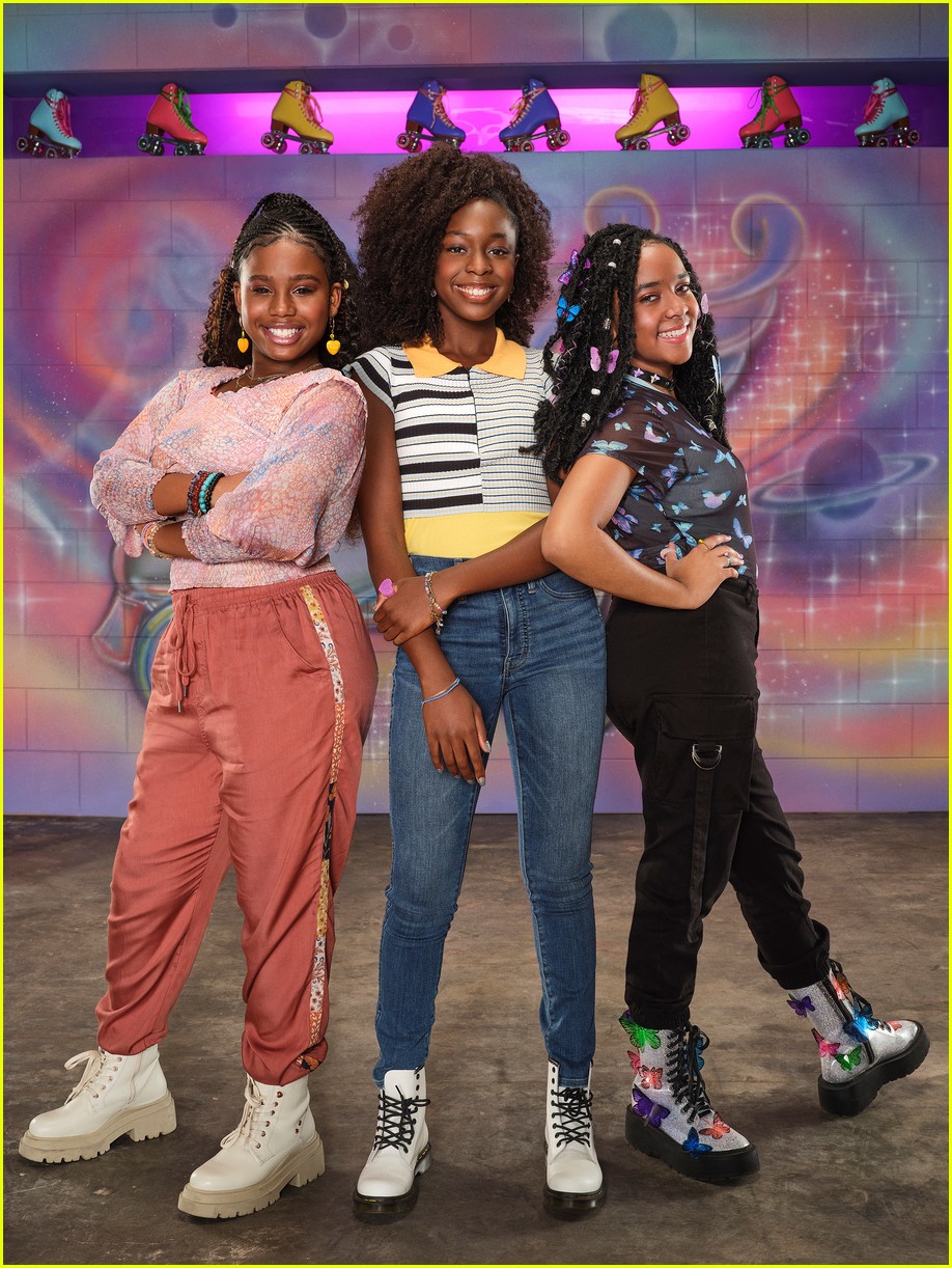 Disney Channel Reveals Trailer for New Roller Rink Series 'Saturdays' - Watch Now!