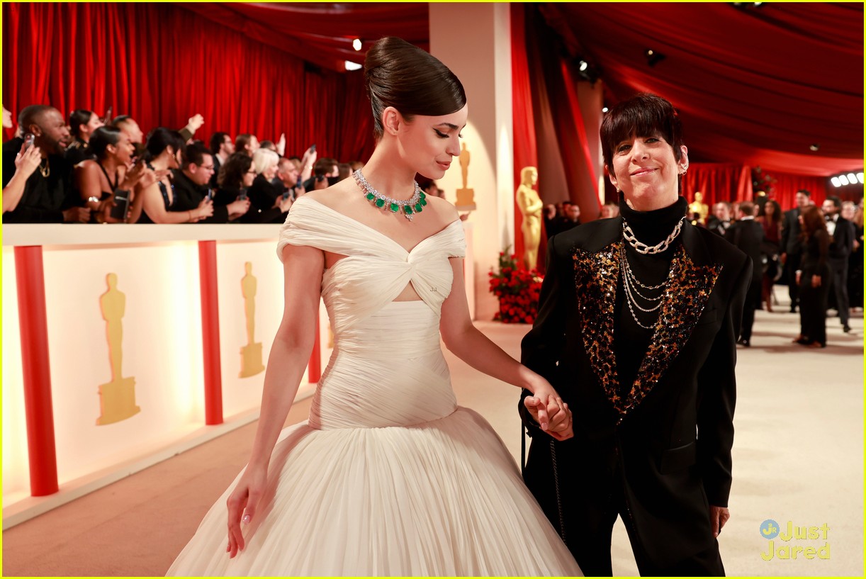 Sofia Carson Performs Nominated Song 'Applause' During Oscars 2023 with Diane Warren