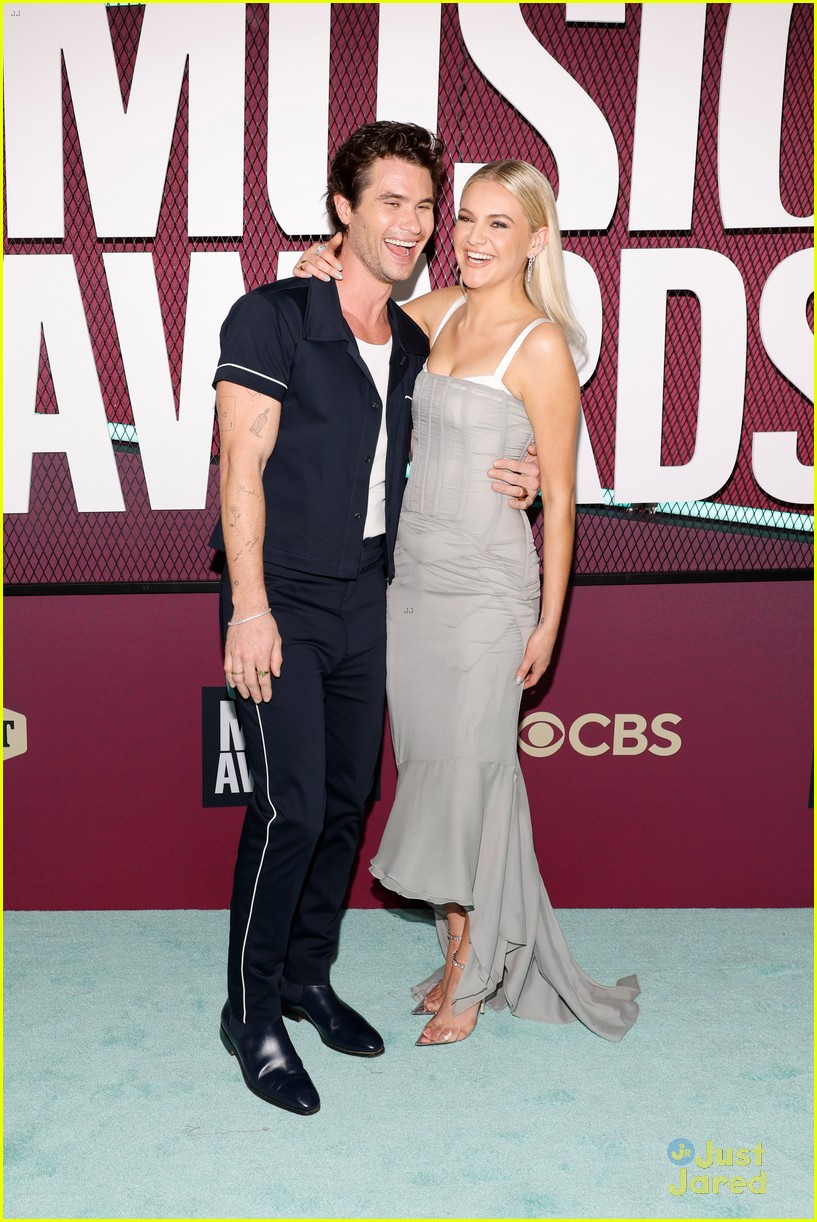 Chase Stokes & Kelsea Ballerini Make Red Carpet Debut at CMT Music Awards (Photos)