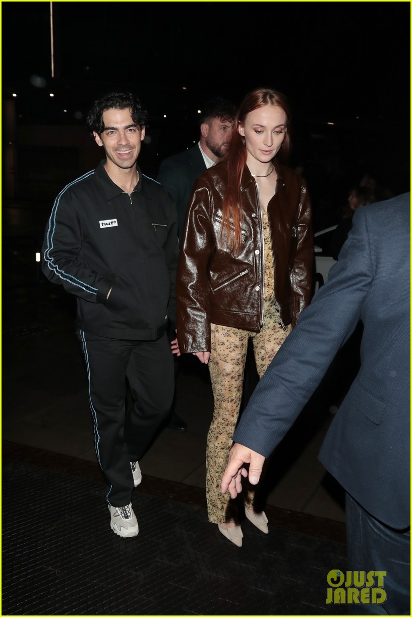 Joe Jonas & Sophie Turner Enjoy a Night Out in London Following Big Concert