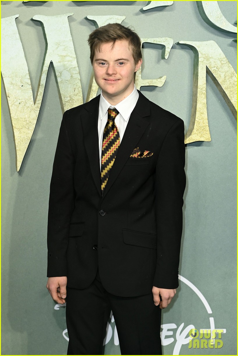 Yara Shahidi Joins Alexander Molony & Ever Anderson at 'Peter Pan & Wendy' World Premiere in London