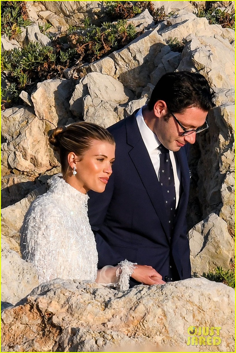 Sofia Richie & Fiance Elliot Grainge Spotted Posing for Wedding Portraits Ahead of Big Day!