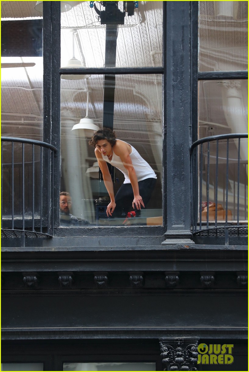 Timothee Chalamet Gets Back to Work Amid Kylie Jenner Dating Rumors