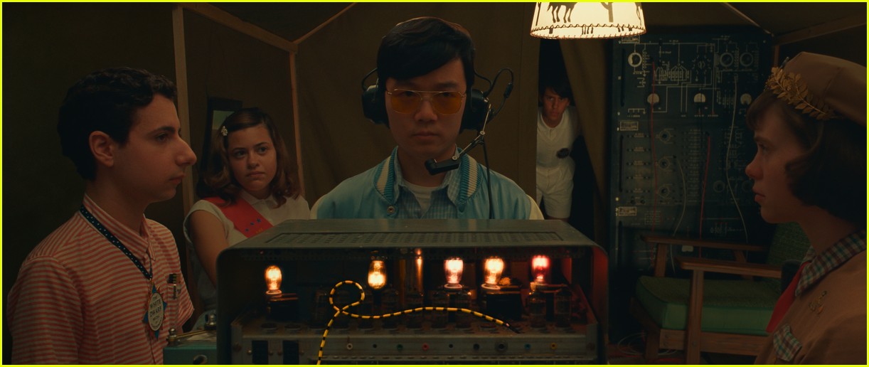 Maya Hawke, Sophia Lillis & Jake Ryan Join Star-Studded Cast in 'Asteroid City' Trailer - Watch Now!