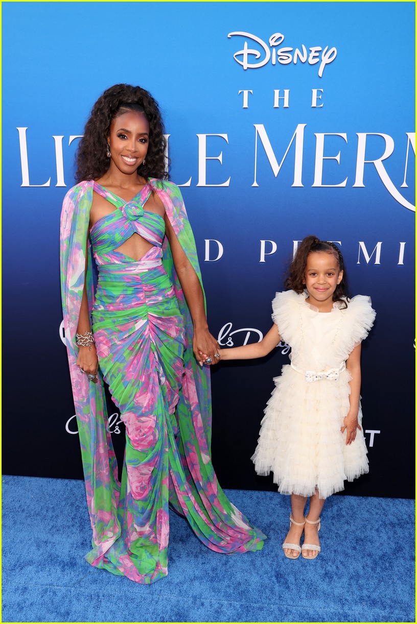 Chloe Bailey, Ski Bailey & DDG Support Halle Bailey at 'The Little Mermaid' Premiere