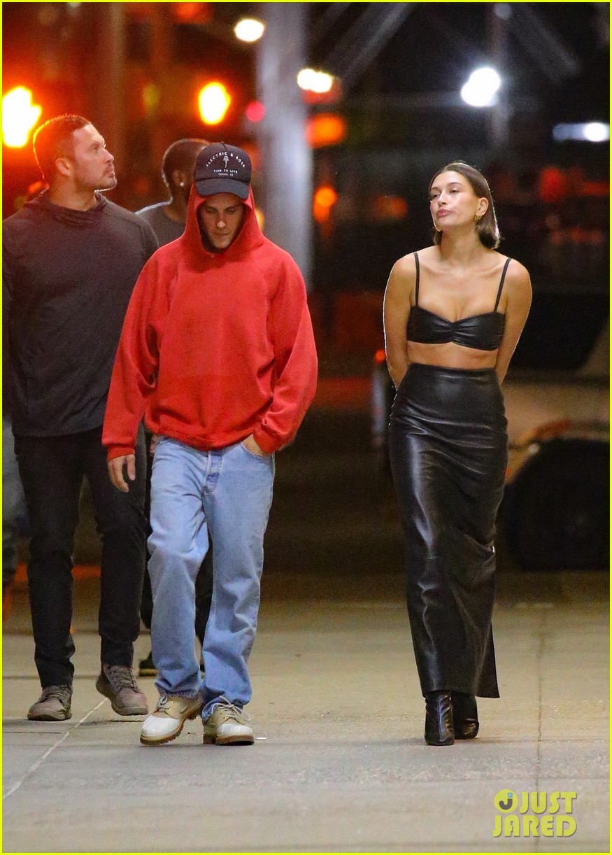 Justin Bieber Shows Off His Tattoos on Walk with Wife Hailey in NYC