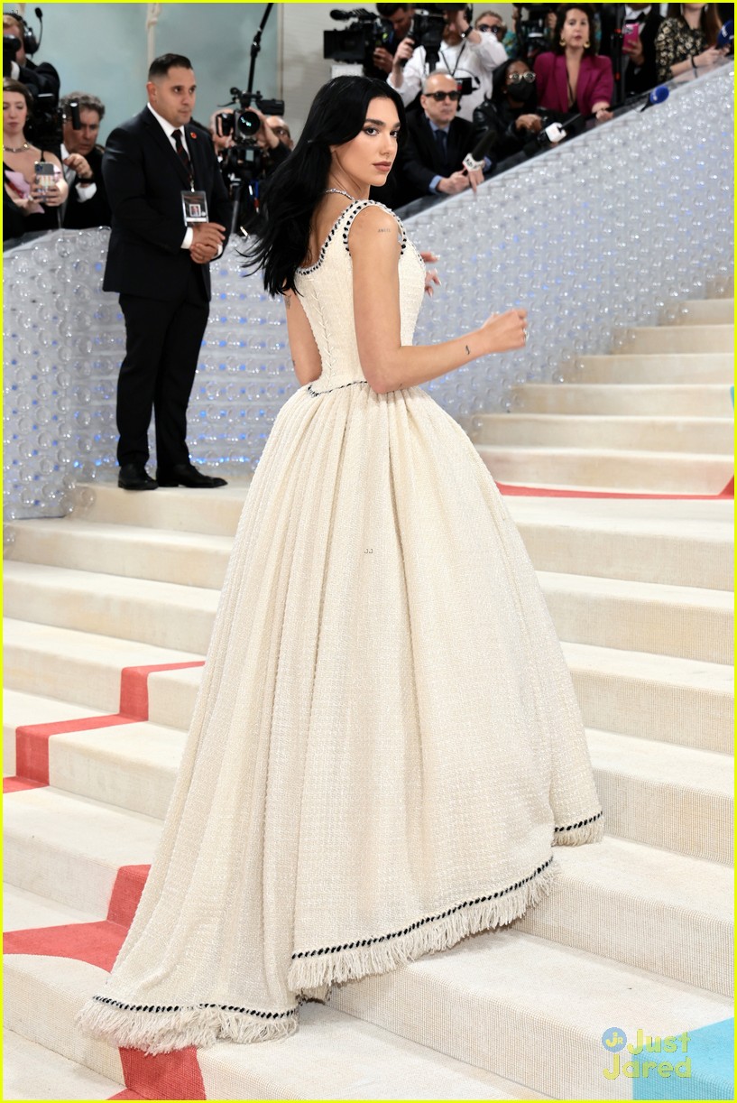 Co-Chair Dua Lipa's Met Gala 2023 Dress Comes with Pockets (Photos)