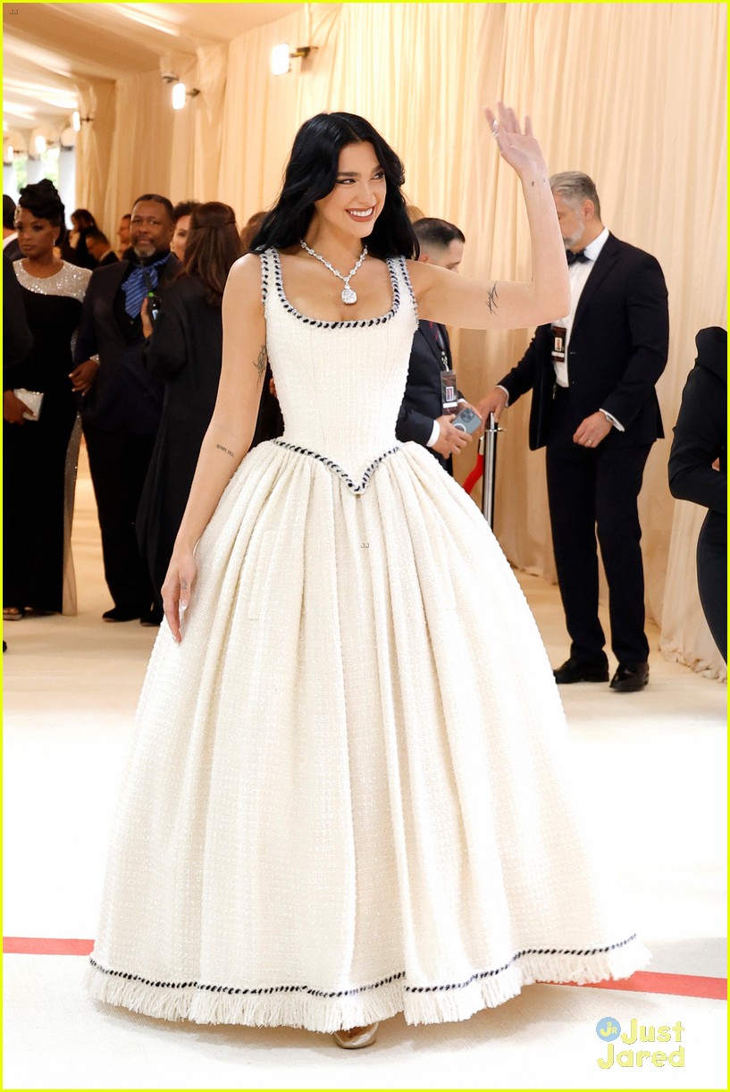Co-Chair Dua Lipa's Met Gala 2023 Dress Comes with Pockets (Photos)