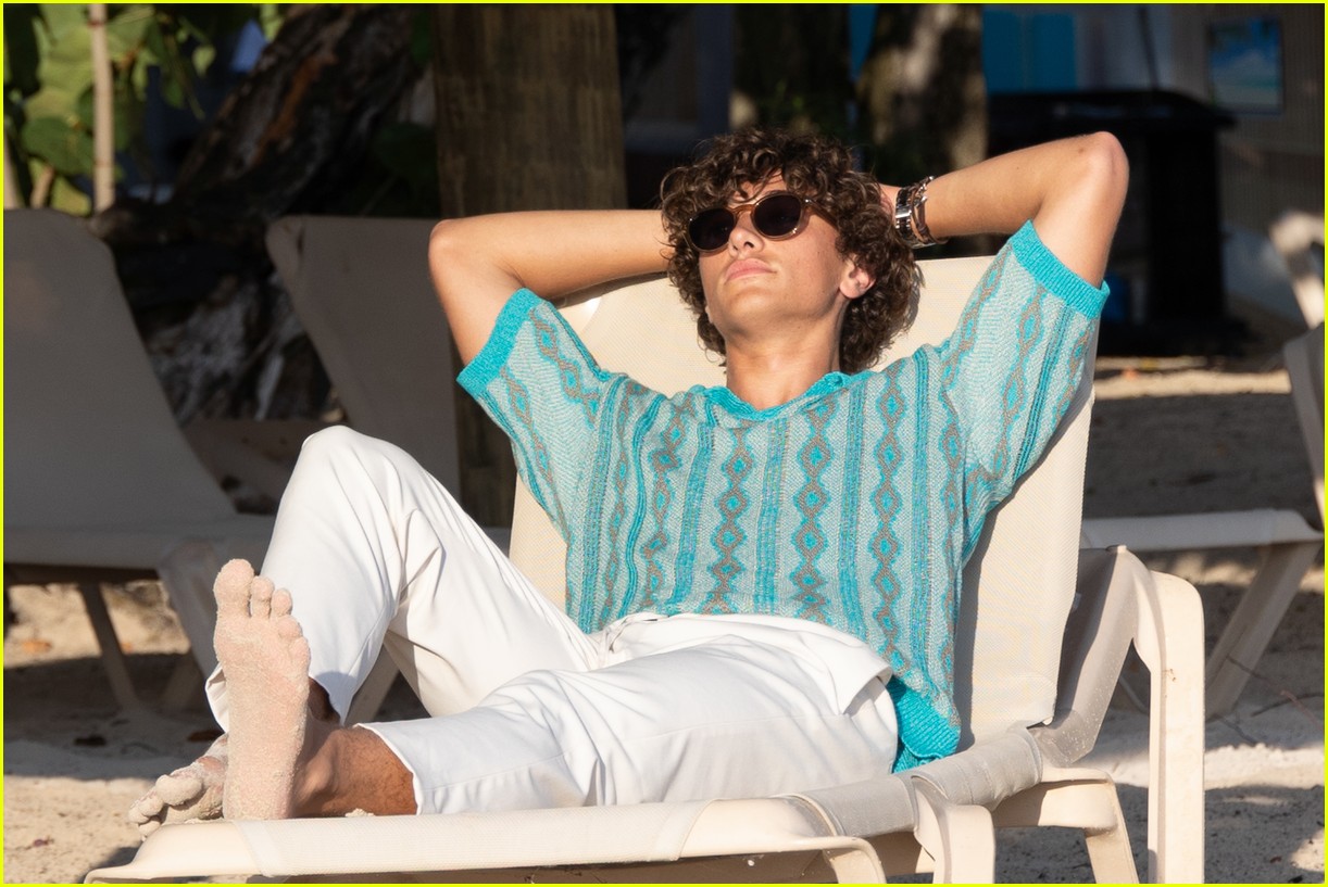 Gavin Casalegno Shows Off Abs On Pre-Summer Vacation in Jamaica (Photos)