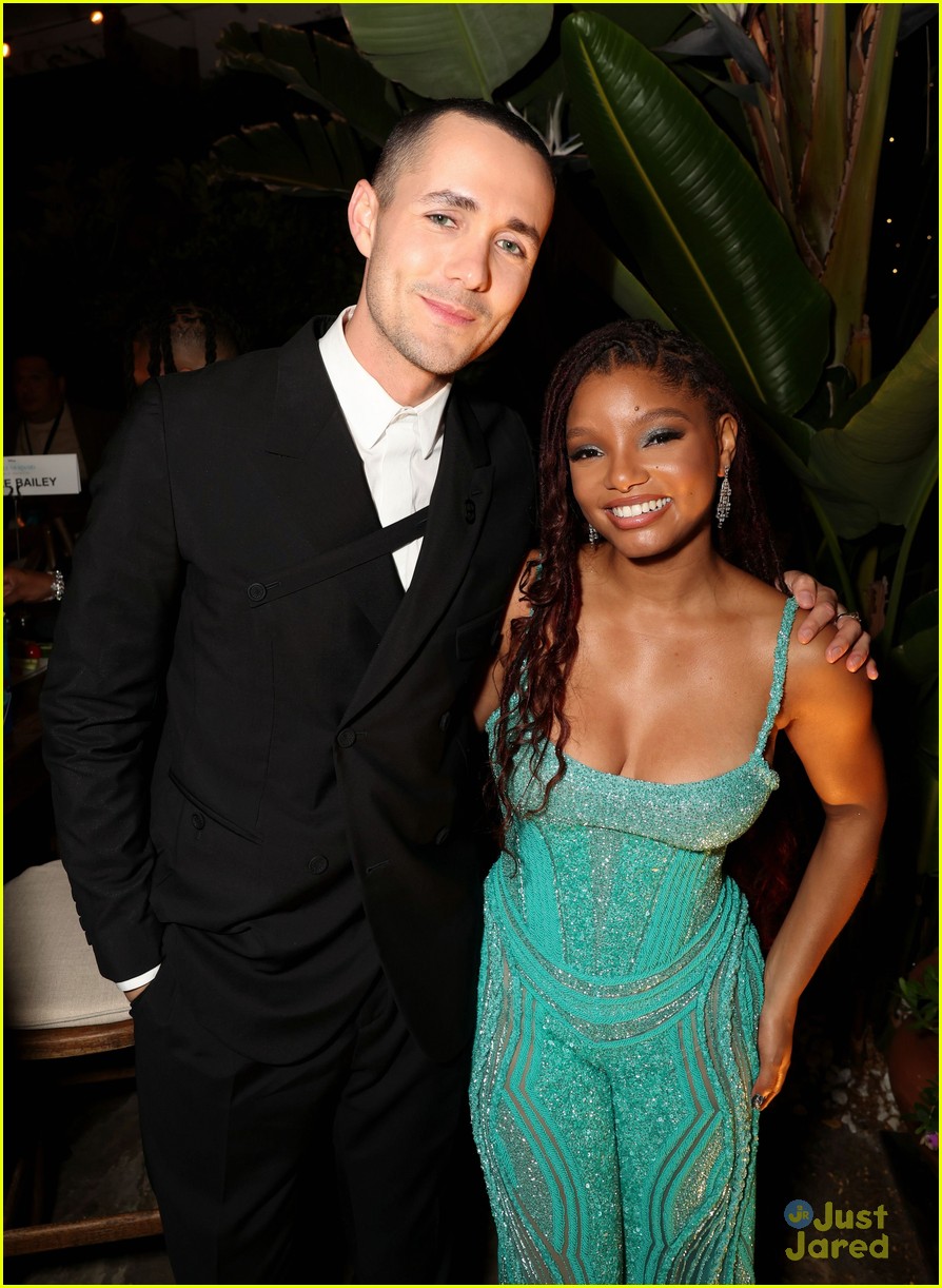 Halle Bailey Meets Up with Original Ariel Jodi Benson at 'The Little Mermaid' Premiere