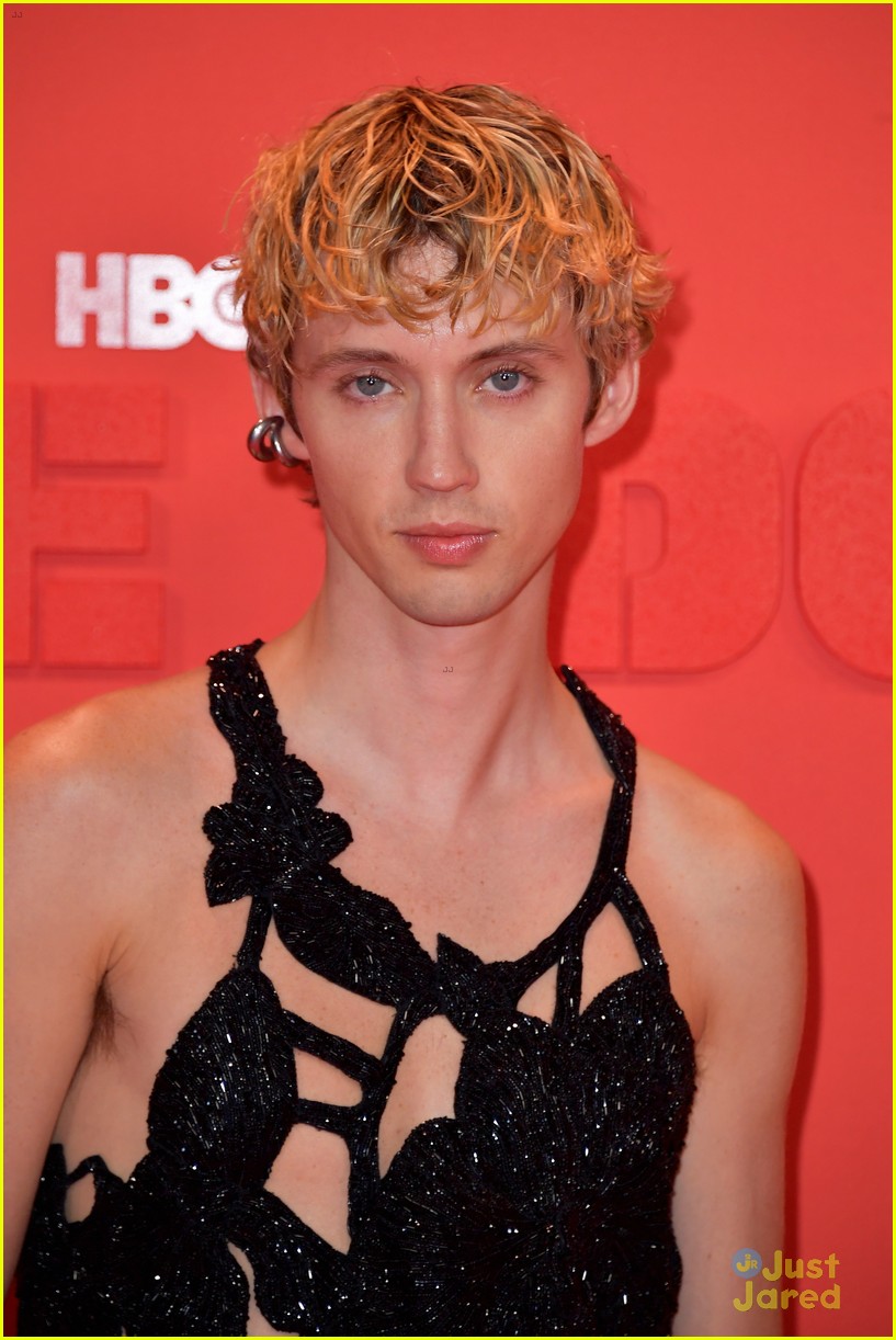 Lily-Rose Depp, Troye Sivan & Jennie Premiere New Series 'The Idol' at Cannes Film Festival 2023