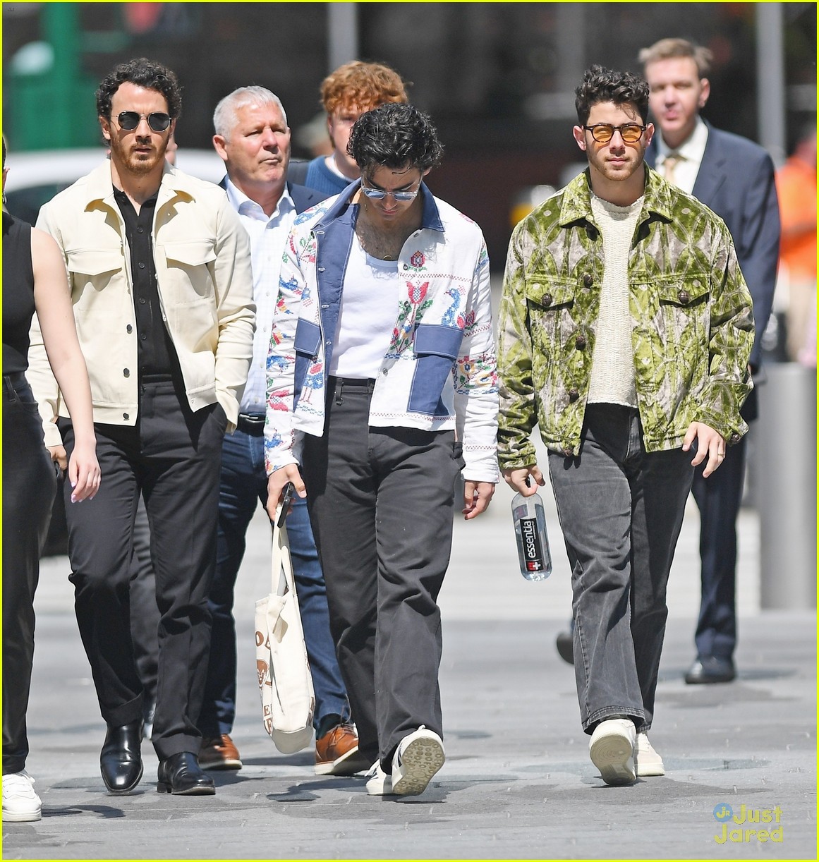 Jonas Brothers Run Into Fan While Out In NYC Between Meetings