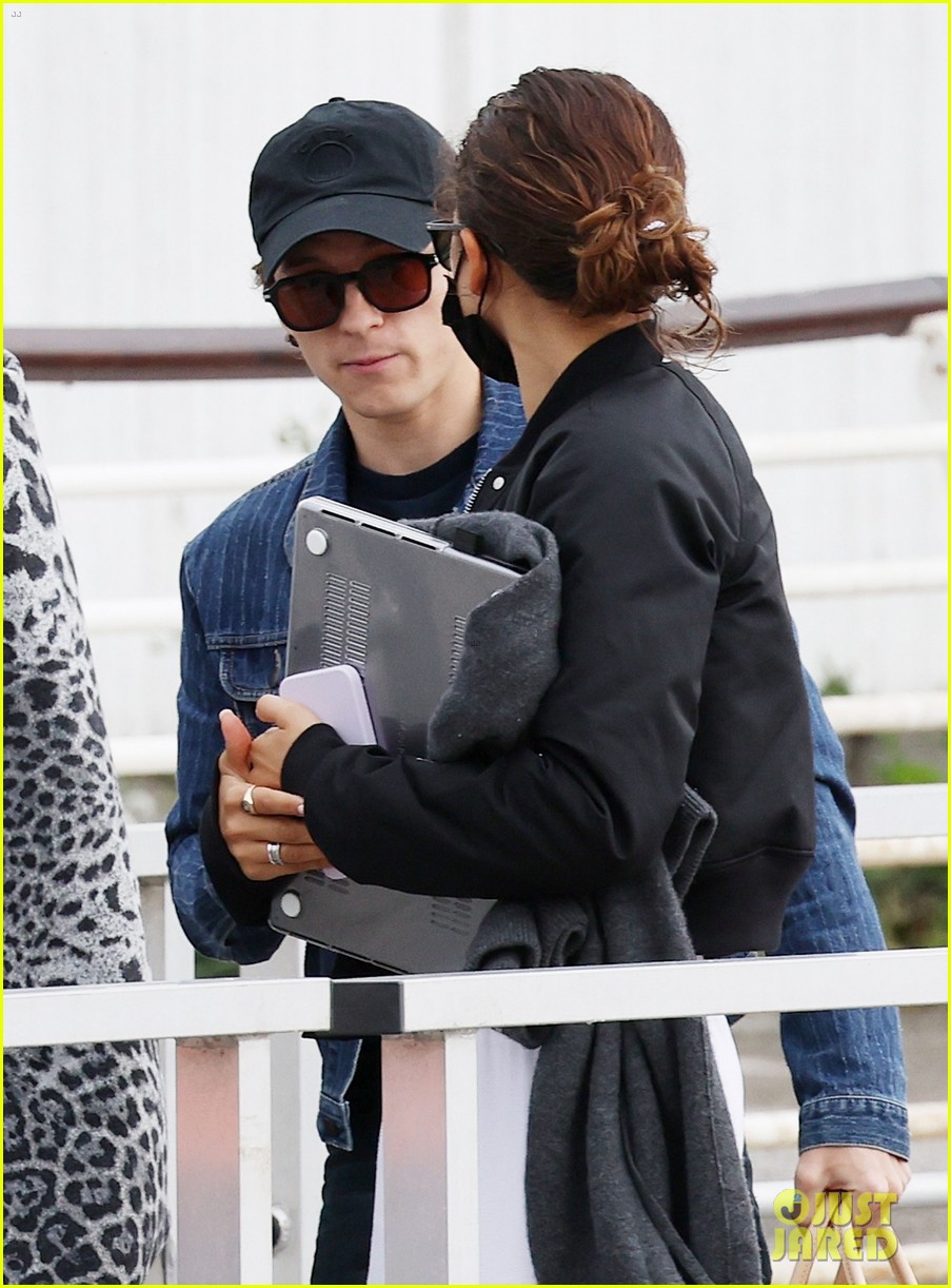 Zendaya & Tom Holland Catch Flight Out of Venice with Stylist Law Roach