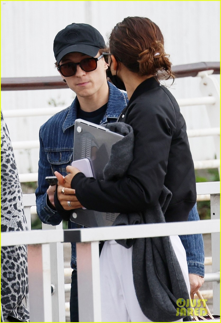 Zendaya & Tom Holland Catch Flight Out of Venice with Stylist Law Roach