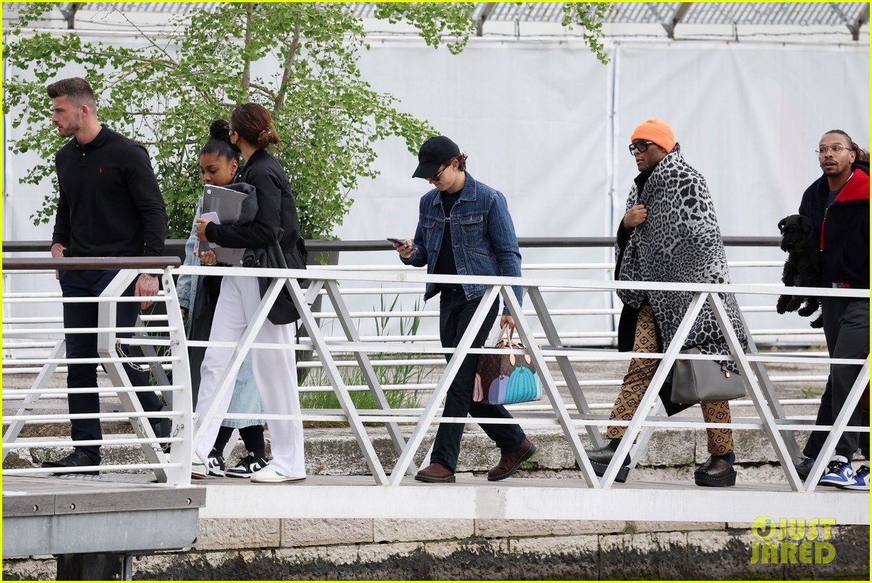 Zendaya & Tom Holland Catch Flight Out of Venice with Stylist Law Roach