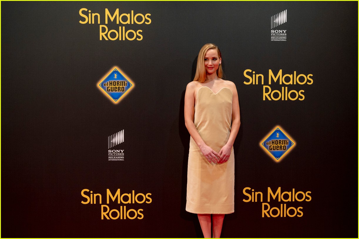 Andrew Barth Feldman Talks Filming Scenes In the Buff for 'No Hard Feelings'