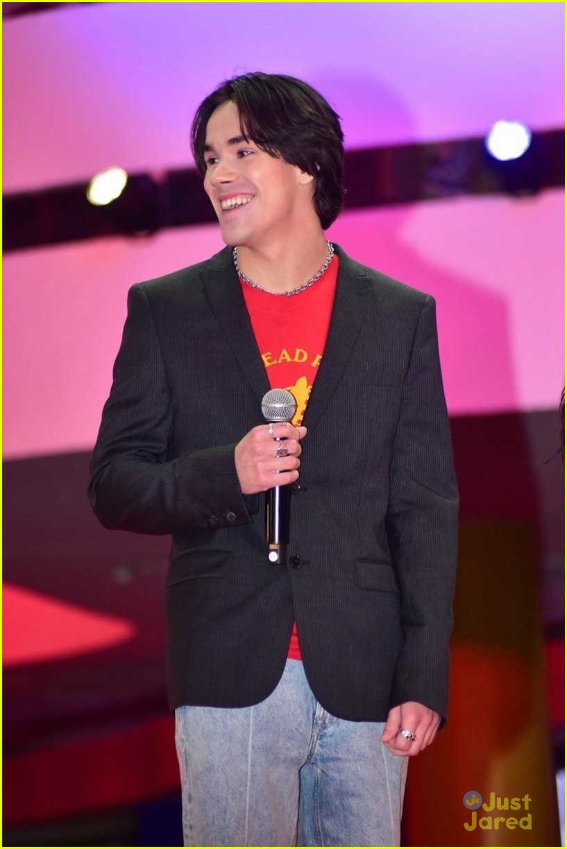 Live Action 'Avatar: The Last Airbender' Stars Build Anticipation Ahead of Netflix's Tudum Event in Brazil!