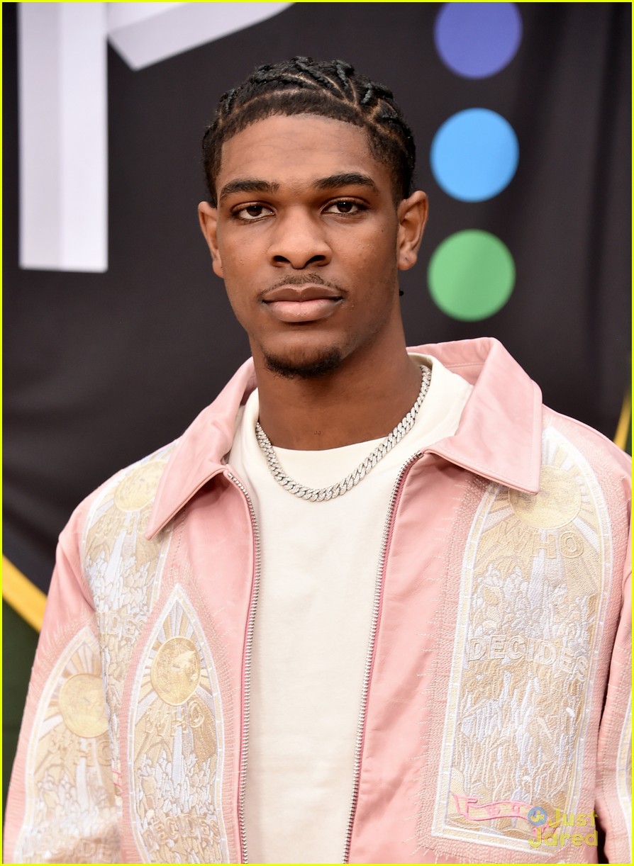 Caleb McLaughlin, Marquis Cook & More Premiere New Movie 'Shooting Stars'