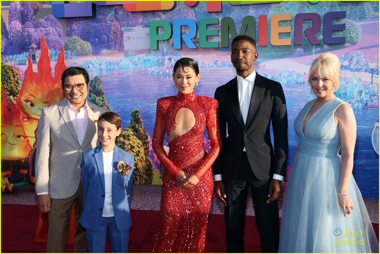 Leah Lewis & Mamoudou Athie Pose With Their Characters at 'Elemental' LA Premiere