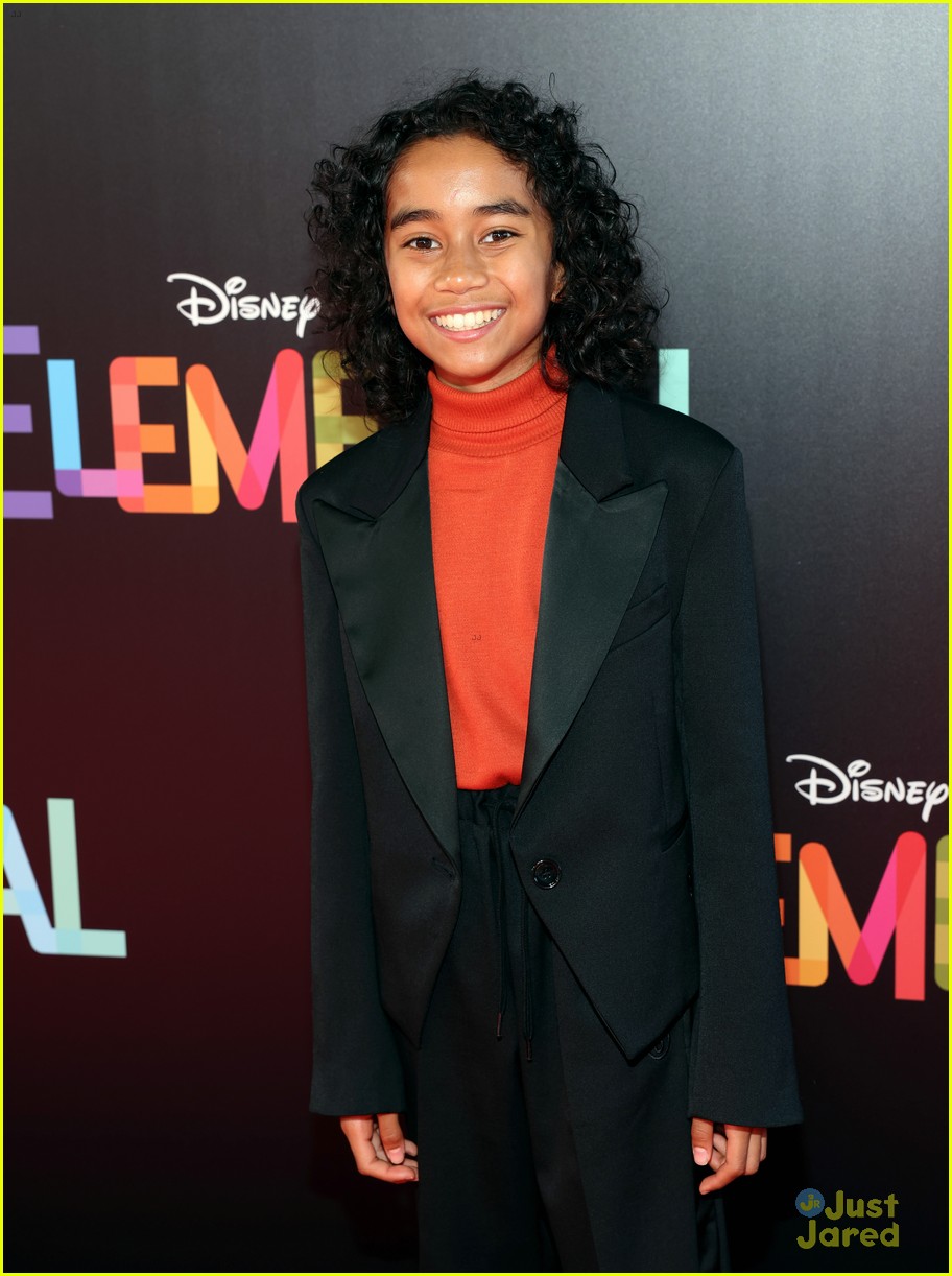 Leah Lewis & Mamoudou Athie Pose With Their Characters at 'Elemental' LA Premiere