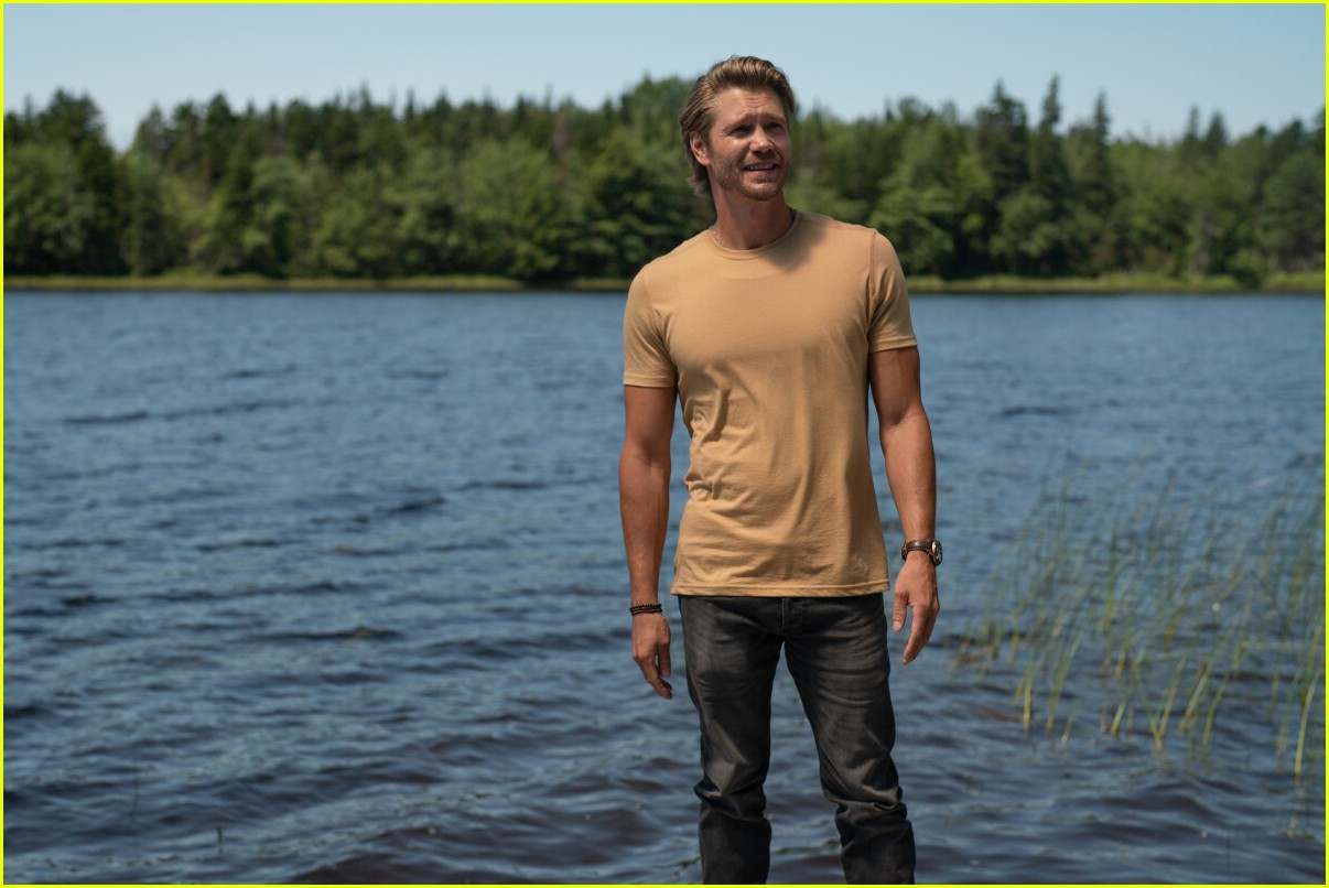 Chad Michael Murray & Scott Patterson's 'Sullivan's Crossing' Renewed for Season 2 at The CW