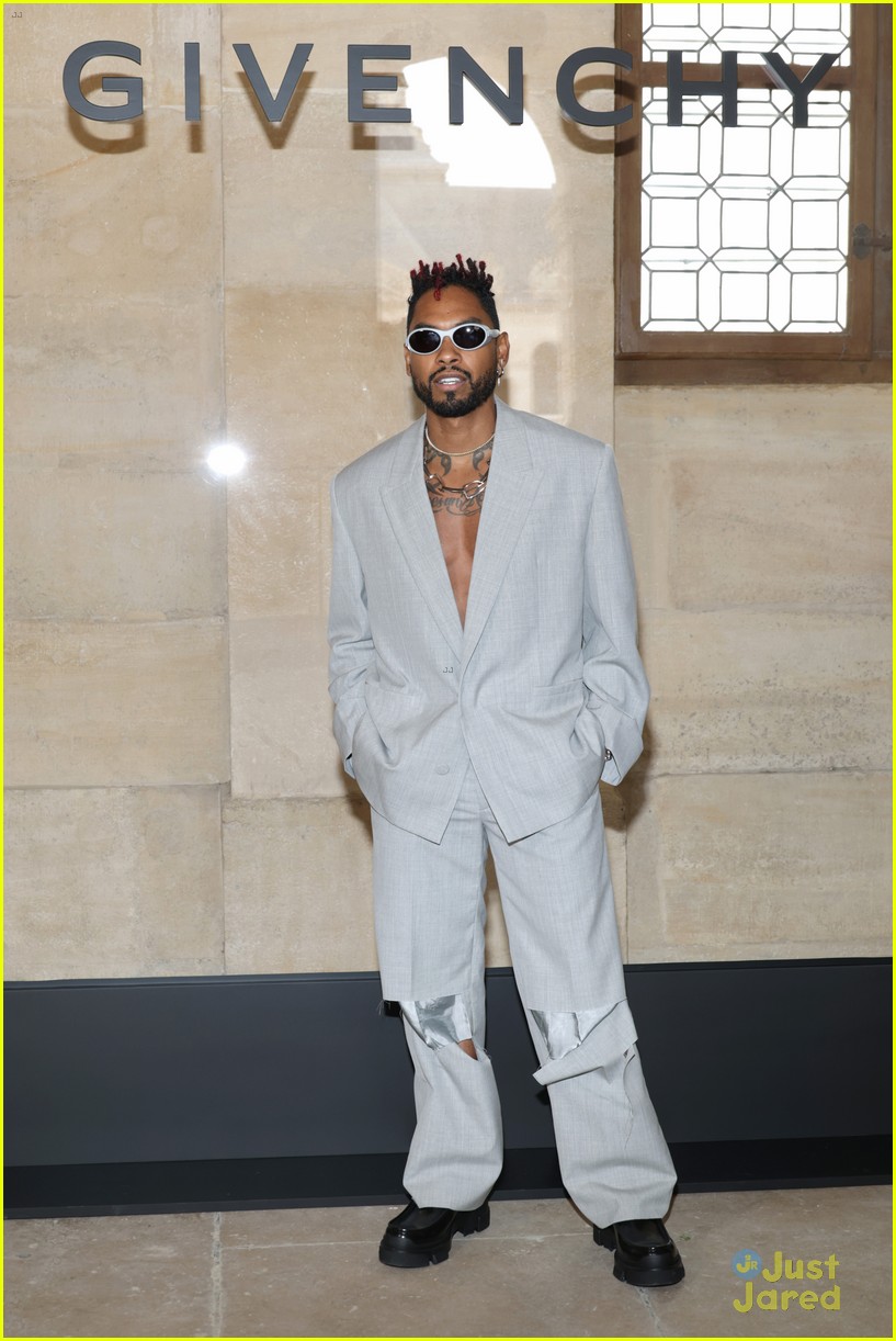 Taylor Zakhar Perez, Xolo Maridueña & More Check Out Givenchy Fashion Show
