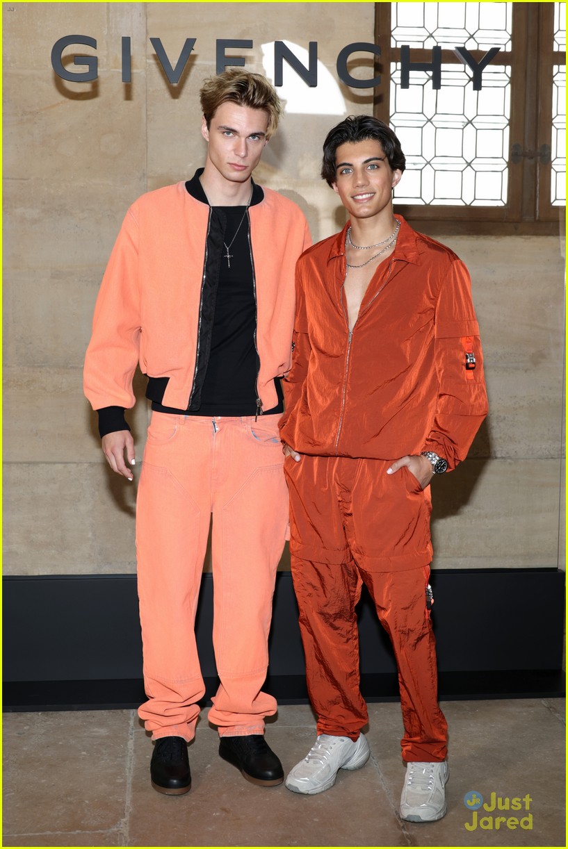 Taylor Zakhar Perez, Xolo Maridueña & More Check Out Givenchy Fashion Show