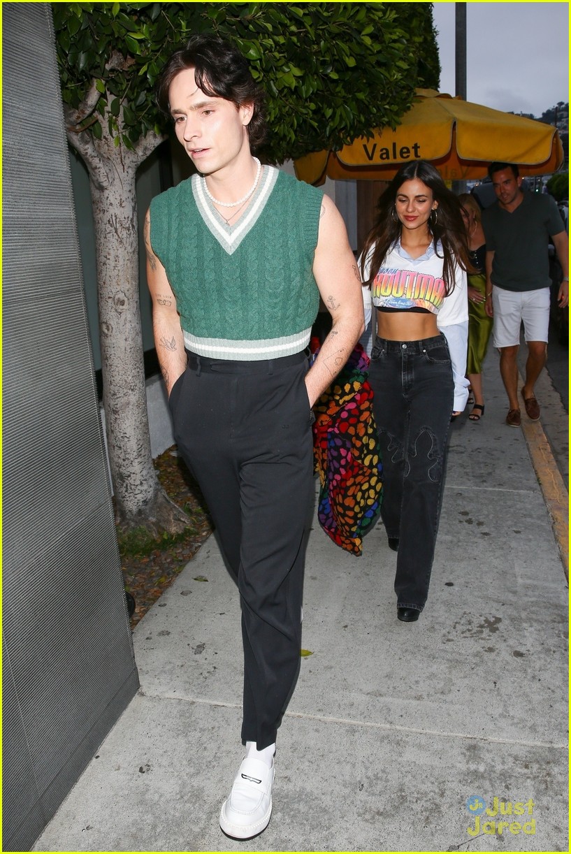 Victoria Justice & Spencer Sutherland Reunite for Night Out in Los Angeles!