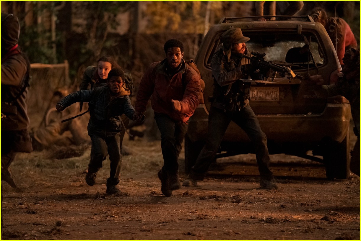 Bella Ramsey Is 'Immensely Proud' of 'The Last of Us' Co-Star Keivonn Woodard's History Emmy Nomination