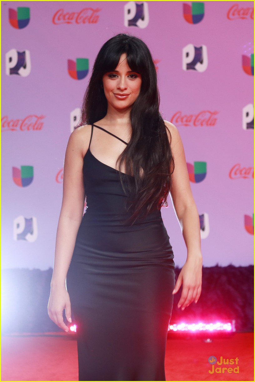 CNCO Perform Final Song 'La àšltima Canción' at Premios Juventud 2023 - Watch