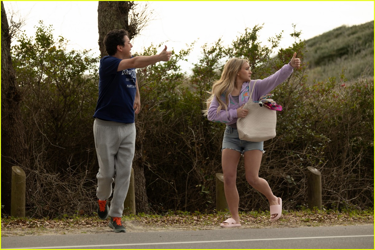 Owen Thiele Gives Jamie Lynn Spears Some Good Advice in New 'Zoey 102' Clip (Exclusive)