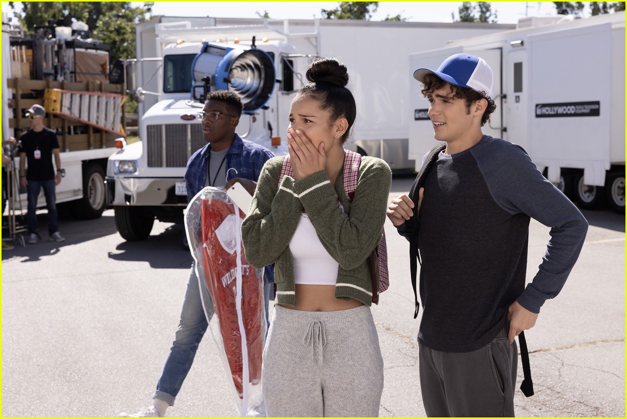 Joshua Bassett & Sofia Wylie Talk Rina in 'HSMTMTS' Season 4, The Future of Their Characters & More (Exclusive Interview)