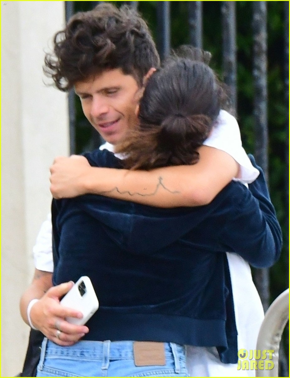 Lili Reinhart & Camila Mendes Head Out of Venice Together With Boyfriends Jack Martin & Rudy Mancuso