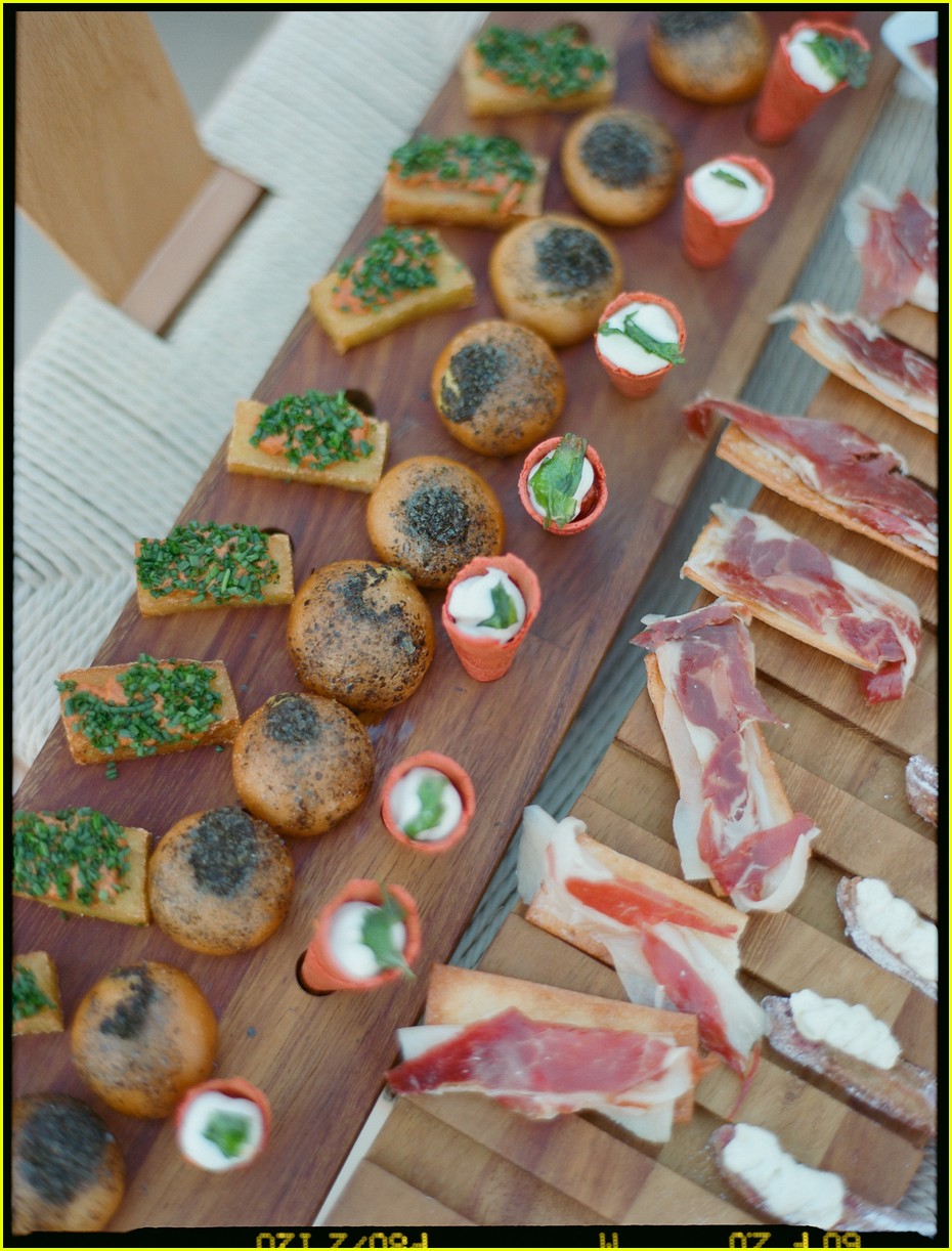 Joey King & Steven Piet Wedding Photos & Details Revealed, Sabrina Carpenter Sang Her Down the Aisle!