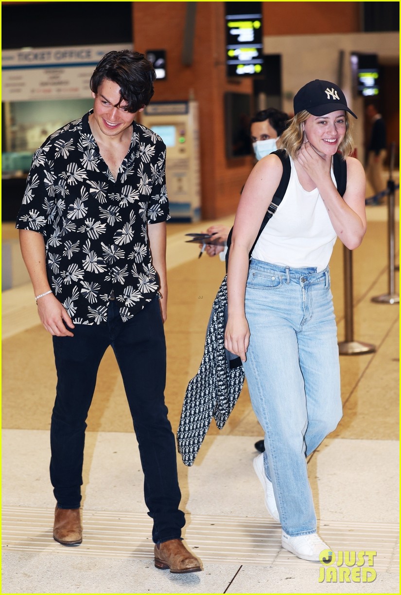 Lili Reinart & Boyfriend Jack Martin Arrive In Venice Together