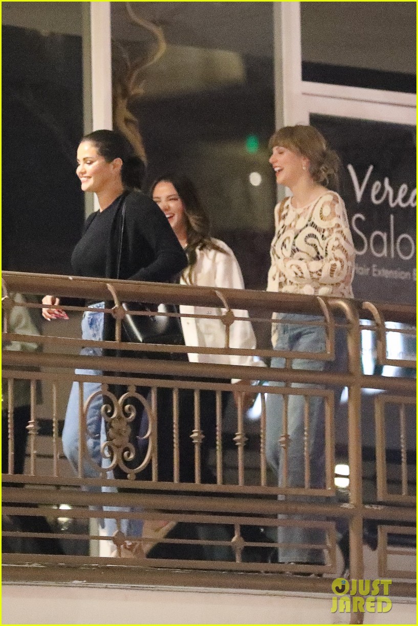 Selena Gomez Reunites with Taylor Swift for Star-Studded Dinner in L.A.