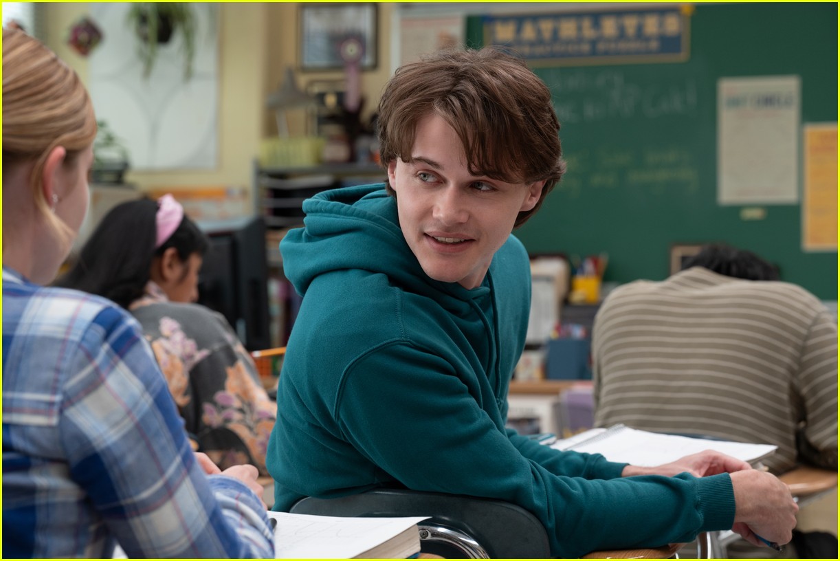 'Mean Girls' Musical Movie Trailer Welcomes Fans Back to High School - Watch It Here!